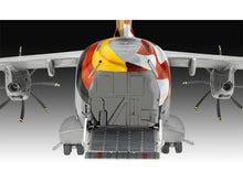 Laden Sie das Bild in den Galerie-Viewer, Revell Air Defender Set Airbus A400M und Tornado