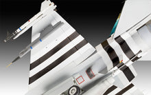 Laden Sie das Bild in den Galerie-Viewer, Revell 03802 - F-16 Falcon 50th Anniversary
