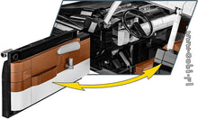 Laden Sie das Bild in den Galerie-Viewer, Cobi 24350 - Citroen DS 19 1956 - Executive Edition