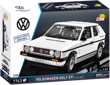 Laden Sie das Bild in den Galerie-Viewer, COBI 24358 - VOLKSWAGEN GOLF GTI EXECUTIVE EDITION