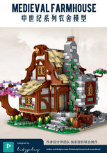 Laden Sie das Bild in den Galerie-Viewer, Mork 33004 - Mittelalterliche Farm
