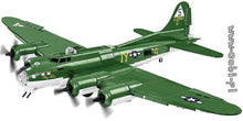 Laden Sie das Bild in den Galerie-Viewer, COBI 5750 - Boeing B-17G Flying Fortress