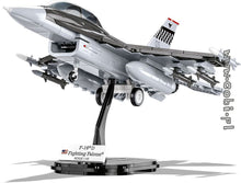 Laden Sie das Bild in den Galerie-Viewer, COBI 5815 - F-16D Fighting Falcon