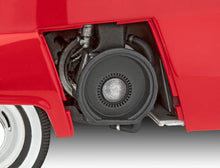 Laden Sie das Bild in den Galerie-Viewer, Revell 07735 - BMW Isetta 250 - 70th Anniversary "Exclusive Edition"