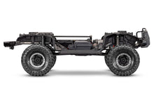 Laden Sie das Bild in den Galerie-Viewer, TRAXXAS TRX-4 Nissan Pathfinder Silver RTR **Vorbestellung**