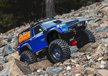 Laden Sie das Bild in den Galerie-Viewer, Traxxas TRX-4 Sport High Trail Edition - Blue