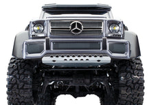 Laden Sie das Bild in den Galerie-Viewer, Traxxas TRX-6 Mercedes-Benz G63 AMG 6x6 - Black