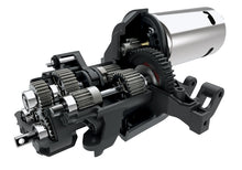 Laden Sie das Bild in den Galerie-Viewer, Traxxas TRX-6 Mercedes-Benz G63 AMG 6x6 - WHITE Special Edition