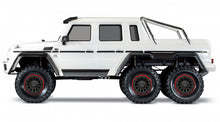 Laden Sie das Bild in den Galerie-Viewer, Traxxas TRX-6 Mercedes-Benz G63 AMG 6x6 - WHITE Special Edition