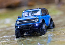 Laden Sie das Bild in den Galerie-Viewer, TRAXXAS TRX-4M 1/18 Ford Bronco Crawler Blue RTR