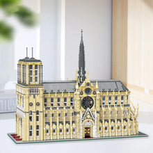 Laden Sie das Bild in den Galerie-Viewer, Lesdiy Kathedrale Notre Dame