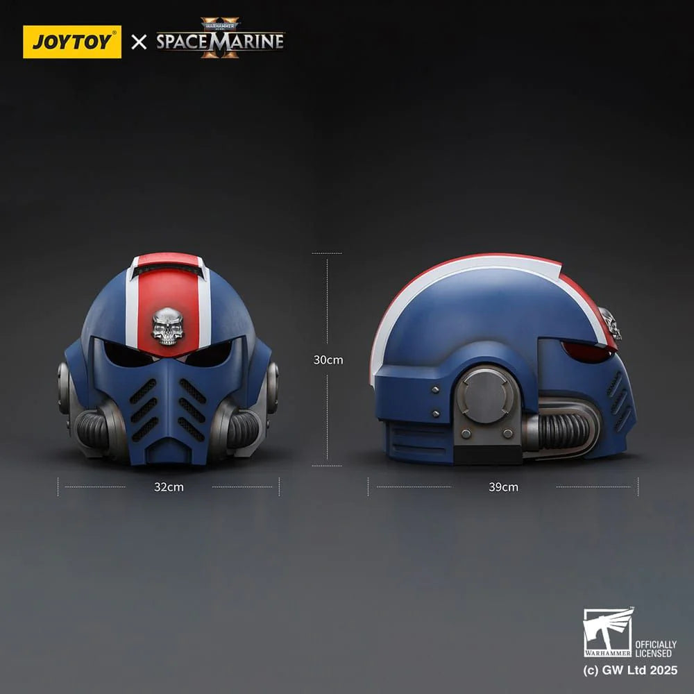 Space Marine 2 Replik Ultramarines Lieutenant Titus Helm 30 cm Warhammer 40K