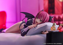 Laden Sie das Bild in den Galerie-Viewer, My Dress-Up Darling Statue 1/7 Marin Kitagawa: Liz Ver. 23 cm