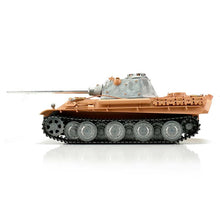 Laden Sie das Bild in den Galerie-Viewer, 1/16 RC Panther F unlackiert IR
