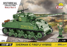 Laden Sie das Bild in den Galerie-Viewer, COBI 2276 - Sherman IC Firefly Hybrid