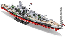 Laden Sie das Bild in den Galerie-Viewer, Cobi 4838 - Battleship Tirpitz - Executive Edition