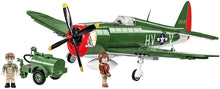Laden Sie das Bild in den Galerie-Viewer, COBI 5736 - P-47 Thunderbolt & Tank Trailer  -Executive Edition-