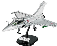 Laden Sie das Bild in den Galerie-Viewer, COBI - 5802 Rafale C