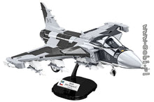 Laden Sie das Bild in den Galerie-Viewer, COBI 5820 - Saab JAS 39 Gripen E