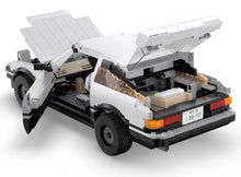 Laden Sie das Bild in den Galerie-Viewer, Cada C61024W - Initial-D Toyota AE86 Trueno (1324 Teile)