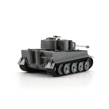 Laden Sie das Bild in den Galerie-Viewer, World of Tanks 1/30 RC Tiger I + T-34/85 IR