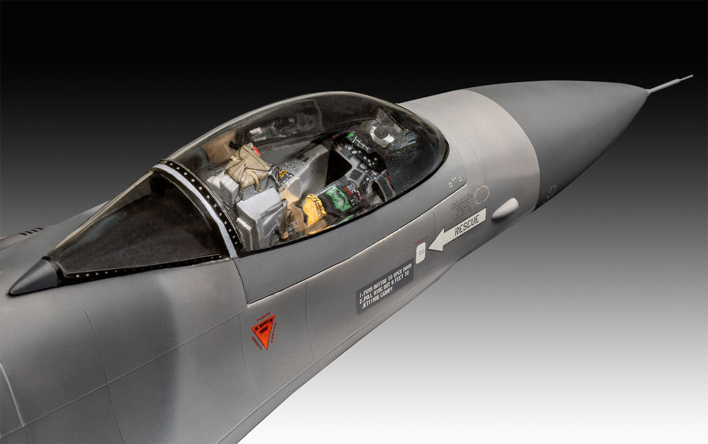 Revell 03802 - F-16 Falcon 50th Anniversary