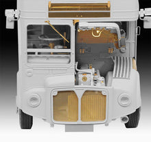 Laden Sie das Bild in den Galerie-Viewer, Revell 07720 - London Bus &quot;Platinum Edition&quot;
