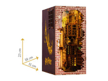 Laden Sie das Bild in den Galerie-Viewer, Revell 00530 - Tiny Adventures Diagon Alley-Harry Potter
