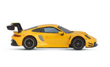 Laden Sie das Bild in den Galerie-Viewer, Carrera 50051001 Porsche 911 GT3 R &quot;Speed Yellow&quot;
