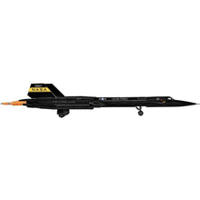 Laden Sie das Bild in den Galerie-Viewer, Cobi 5890 - Lockheed SR-71 Blackbird - Executive Edition
