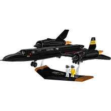 Laden Sie das Bild in den Galerie-Viewer, Cobi 5890 - Lockheed SR-71 Blackbird - Executive Edition
