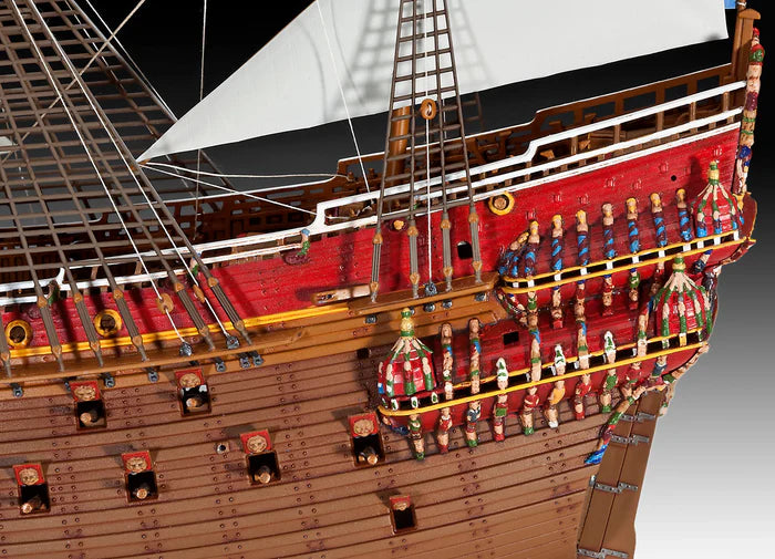 Revell 05414 - Swedish Regal Warship "Vasa"