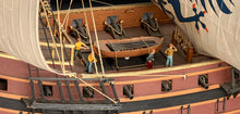 Laden Sie das Bild in den Galerie-Viewer, Revell 05620 - Spanish Galleon
