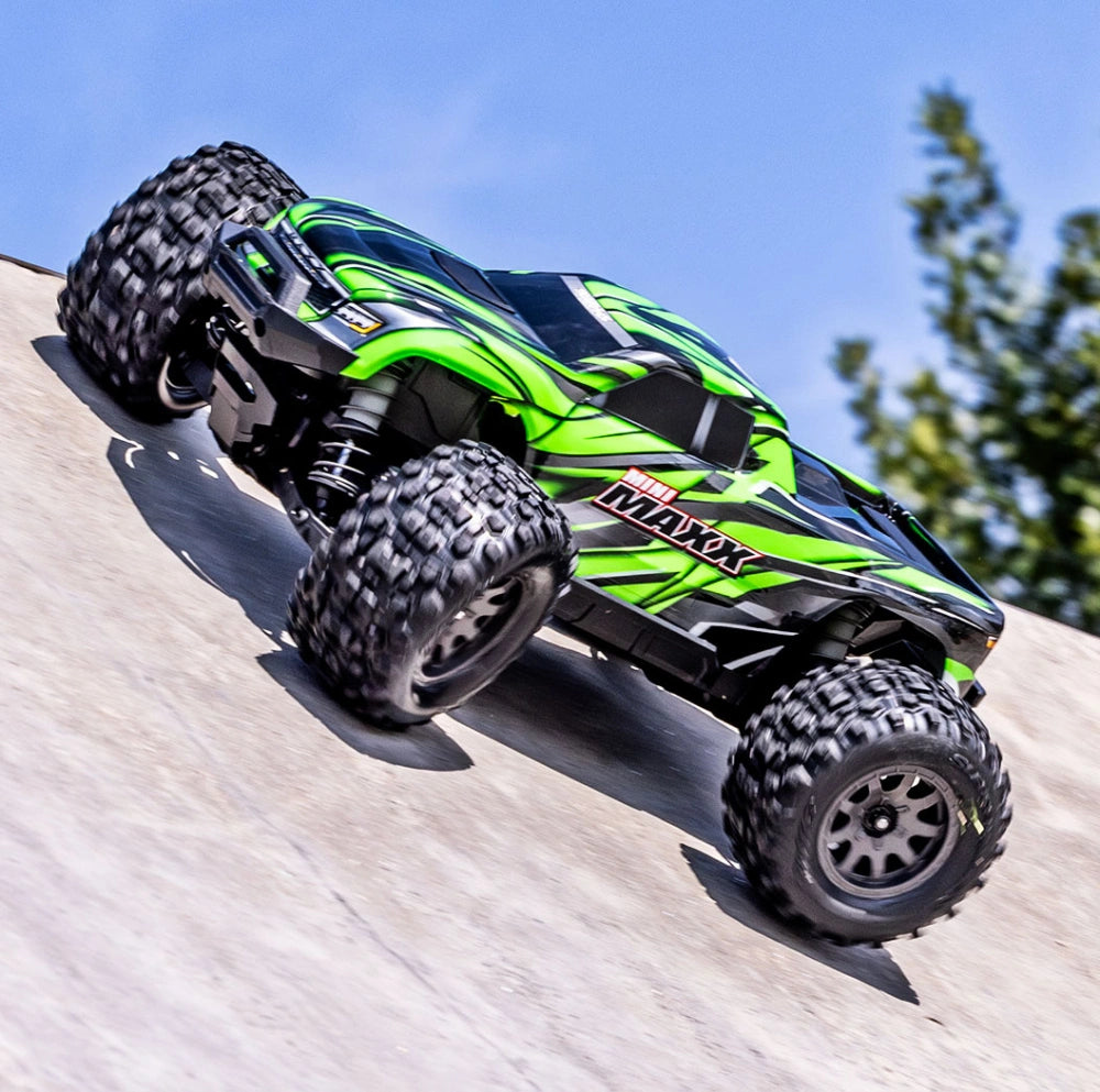 TRAXXAS Mini MAXX RTR TQ BL-2s Green - USB-C Charger / 2s LiPo (Kopie)
