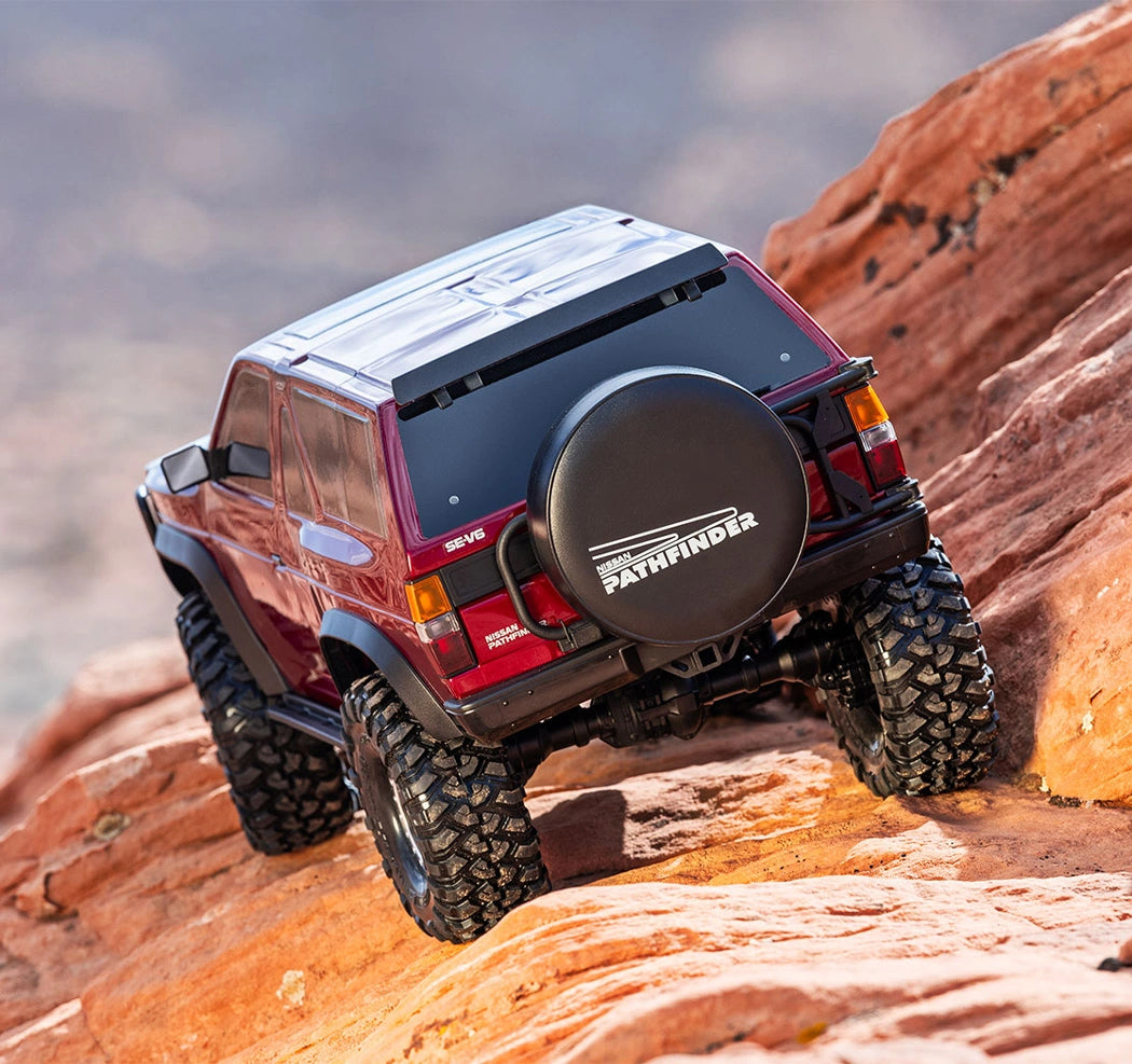 TRAXXAS TRX-4 Nissan Pathfinder Red RTR **ohne Akku und Lader**