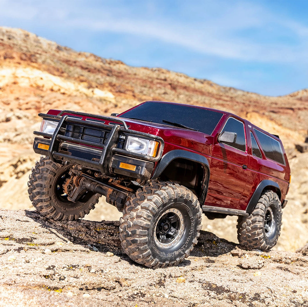 TRAXXAS TRX-4 Nissan Pathfinder Red RTR **ohne Akku und Lader**