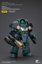 Laden Sie das Bild in den Galerie-Viewer, Warhammer The Horus Heresy Actionfigur 1/18 Tartaros Terminator Squad Terminator With Heavy Flamer And Chainfist 12 cm
