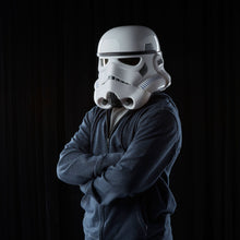 Laden Sie das Bild in den Galerie-Viewer, Star Wars Elektronischer Helm - Stormtrooper
