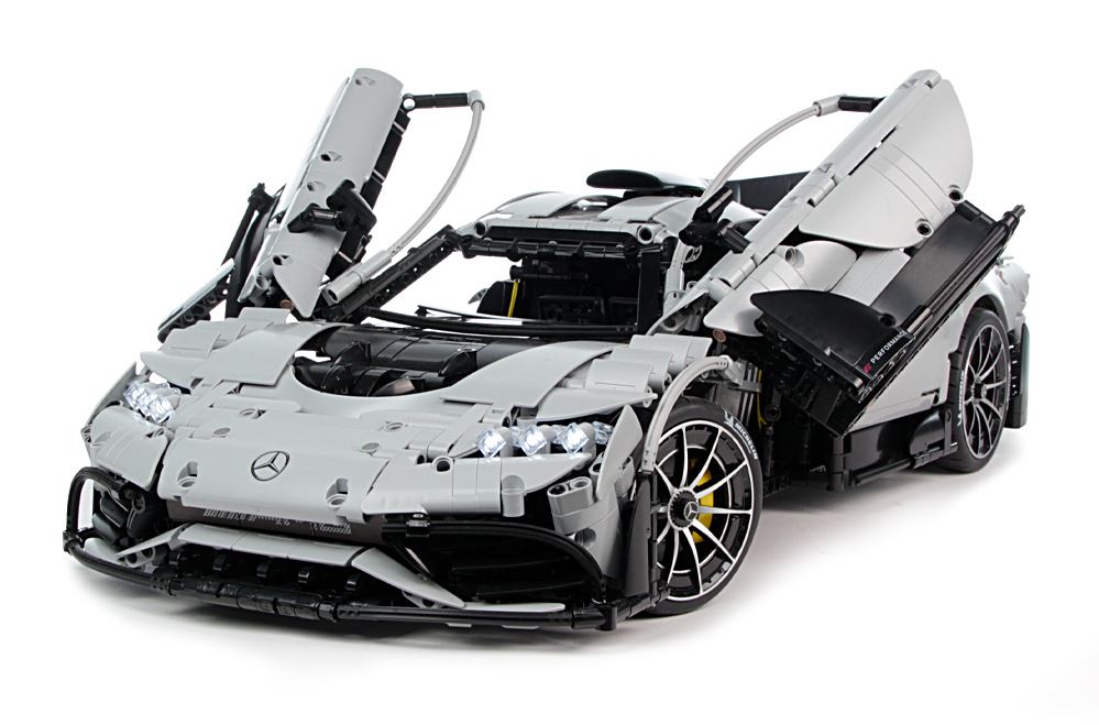 CADA C61503W - Mercedes-AMG ONE