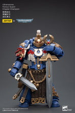 Laden Sie das Bild in den Galerie-Viewer, Warhammer 40k Actionfigur 1/18 Ultramarines Honour Guard Chapter Champion 12 cm
