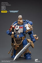 Laden Sie das Bild in den Galerie-Viewer, Warhammer 40k Actionfigur 1/18 Ultramarines Honour Guard Chapter Champion 12 cm

