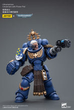 Laden Sie das Bild in den Galerie-Viewer, Warhammer 40k Actionfigur 1/18 Ultramarines Lieutenant with Power Fist 12 cm
