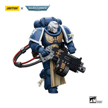 Laden Sie das Bild in den Galerie-Viewer, Warhammer 40k Actionfigur 1/18 Ultramarines Sternguard Veteran with Heavy Bolter 12 cm
