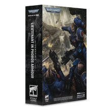 Laden Sie das Bild in den Galerie-Viewer, Warhammer 40,000 Actionfigur Lieutenant in Phobos Armor (Ultramarines) 18 cm
