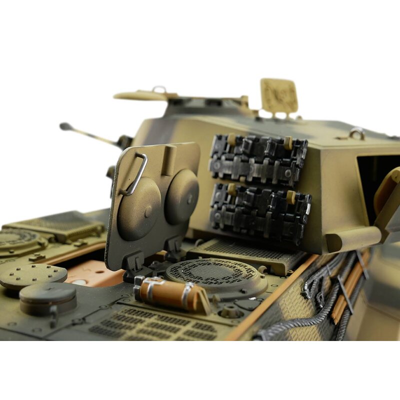 1/16 RC Königstiger tarn BB Rauch
