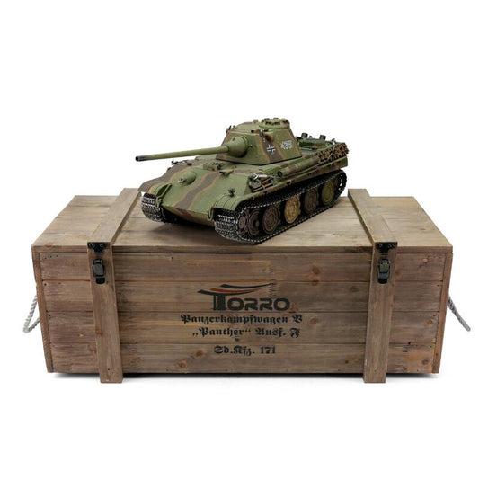 1/16 RC Panther F tarn IR Rauch