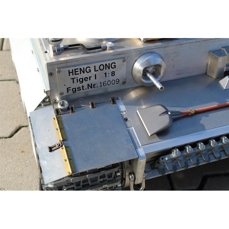 1/8 RC Tiger I Vollmetall Version BB *Artikel auf Anfrage*