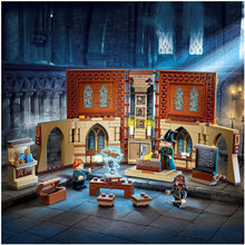 Laden Sie das Bild in den Galerie-Viewer, LEGO 76382 - Hogwarts™ Moment: Verwandlungsunterricht
