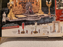 Laden Sie das Bild in den Galerie-Viewer, GOT Iron Throne Room
