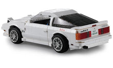 Laden Sie das Bild in den Galerie-Viewer, Cada C61022W - Initial D Mazda FC3S RX-7 weiß
